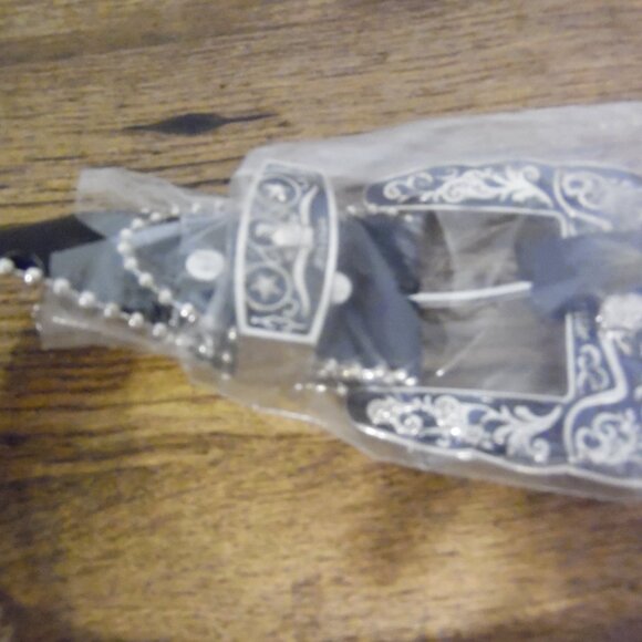 West Star Texas Genuine Leather Belt Black with silver trim and bling Size XL